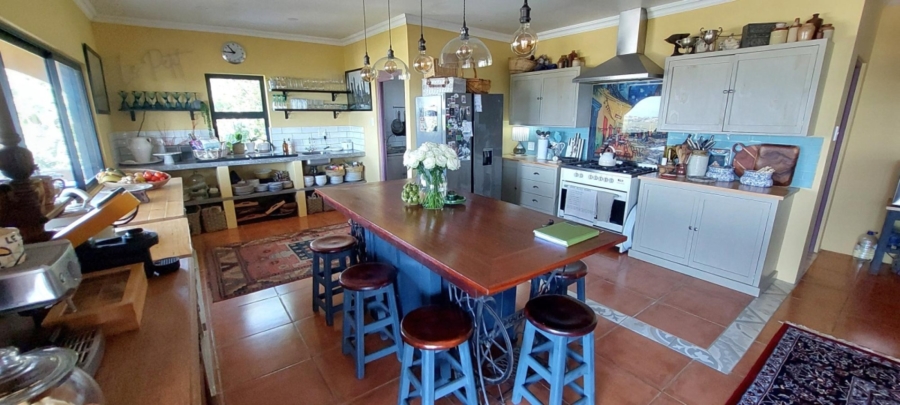 6 Bedroom Property for Sale in Cintsa East Eastern Cape